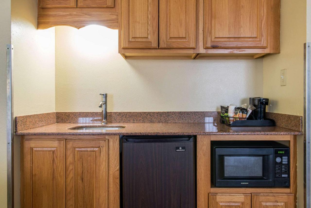 Quality Inn Jacksonville Near I-72 South Jacksonville Екстер'єр фото