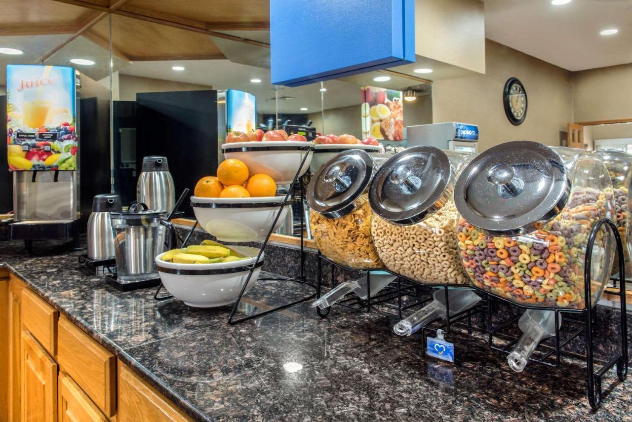Quality Inn Jacksonville Near I-72 South Jacksonville Екстер'єр фото