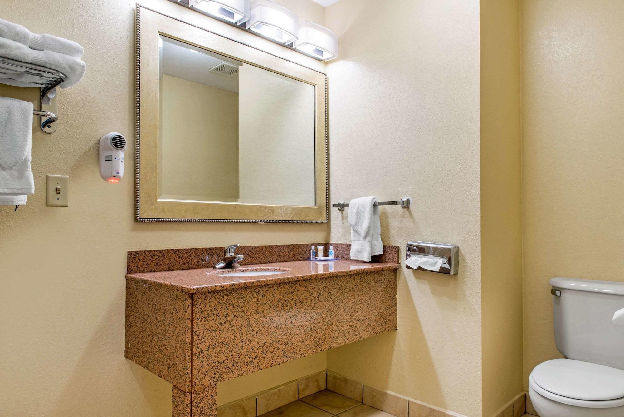 Quality Inn Jacksonville Near I-72 South Jacksonville Екстер'єр фото